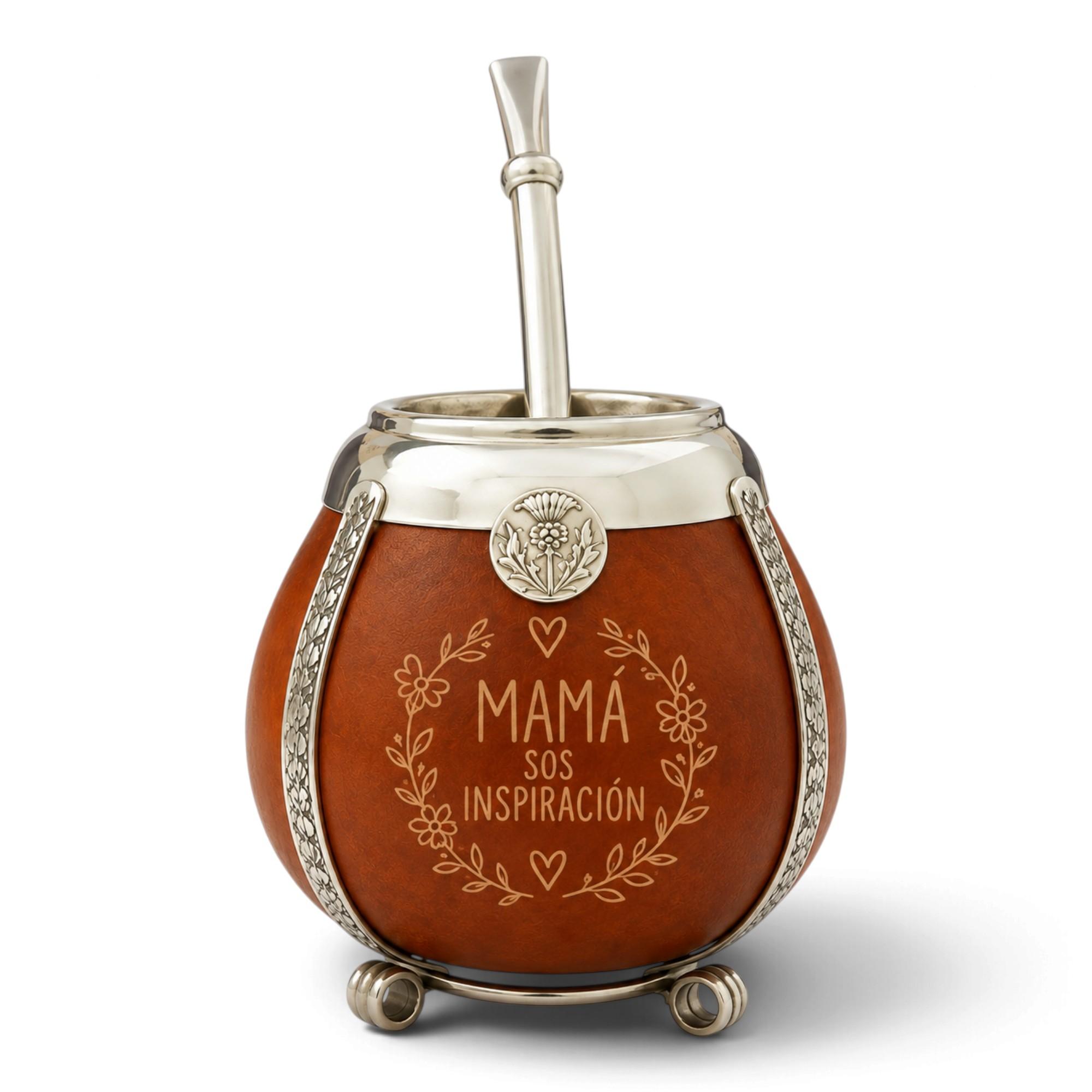 Mate De Calabaza Virola, Dije y Alambre Alpaca Grabado Con Caja - Imagen 2
